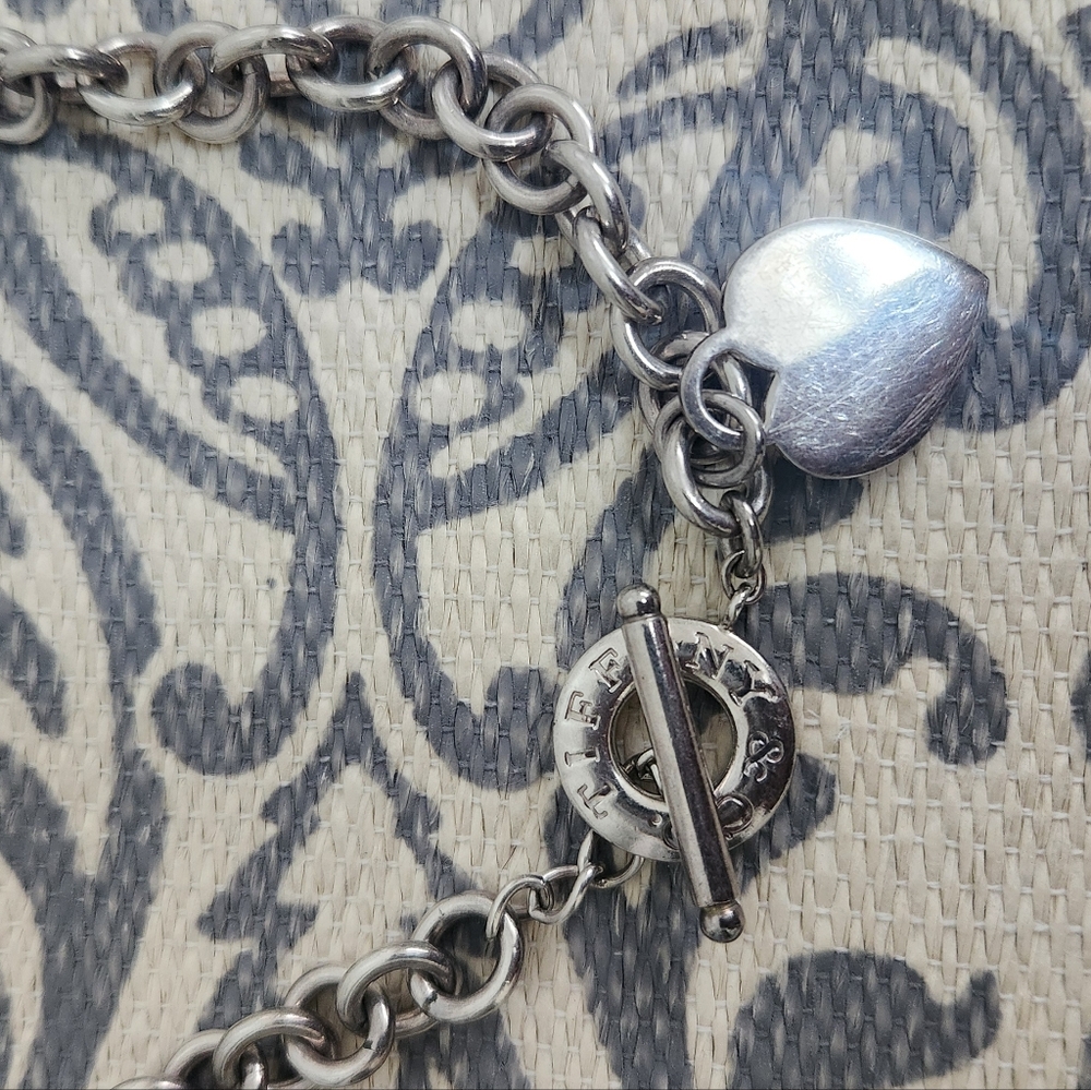 SOLD!! AUTHENTIC 16"  Vintage Heart Tag Tiffany Toggle Necklace in Silver - Picture 3 of 5